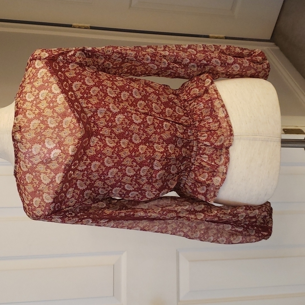 American Eagle Sheer Floral Ruffle Top NWT - Picture 9 of 16